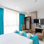 Wp White Palace Hotel
