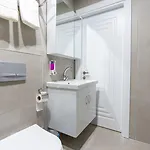 Wp White Palace