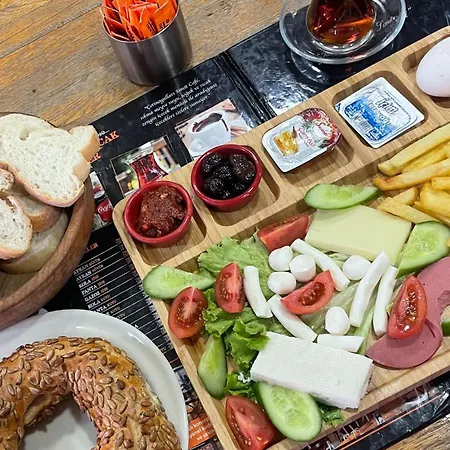 Wp White Palace Hotel