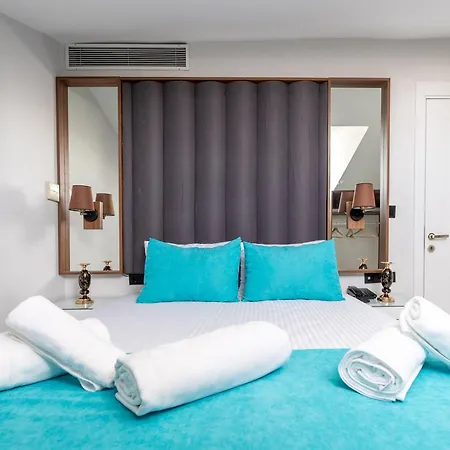 Отель Wp White Palace