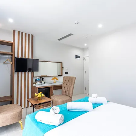 Отель Wp White Palace