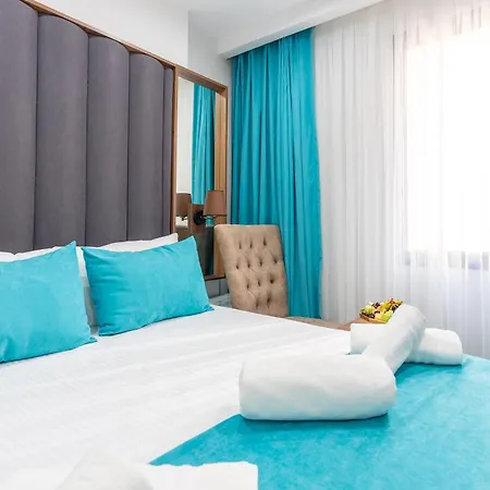 Wp White Palace Отель *