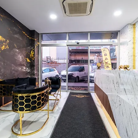 Wp White Palace Hotel