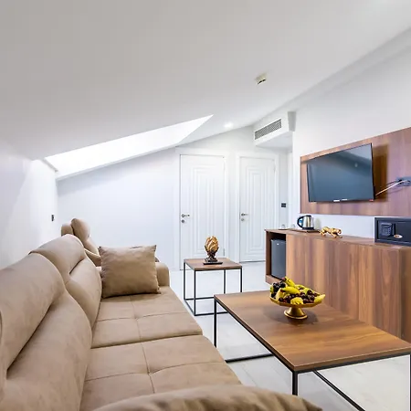 Wp White Palace * اسطنبول