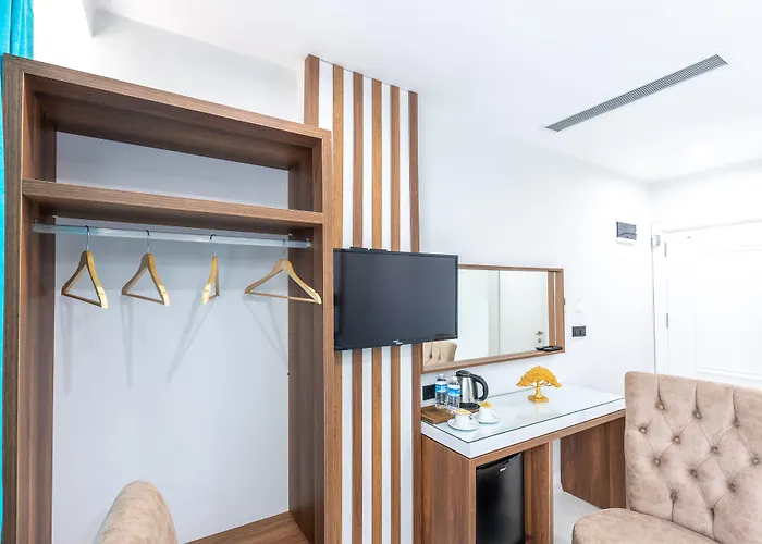 Wp White Palace מלון *